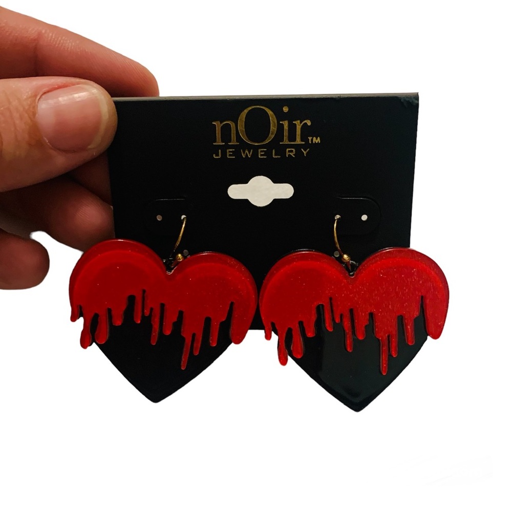 🔥SOLD🔥 BLOODY HEART Glitter Resin Dangle Earrings - Picture 2 of 2